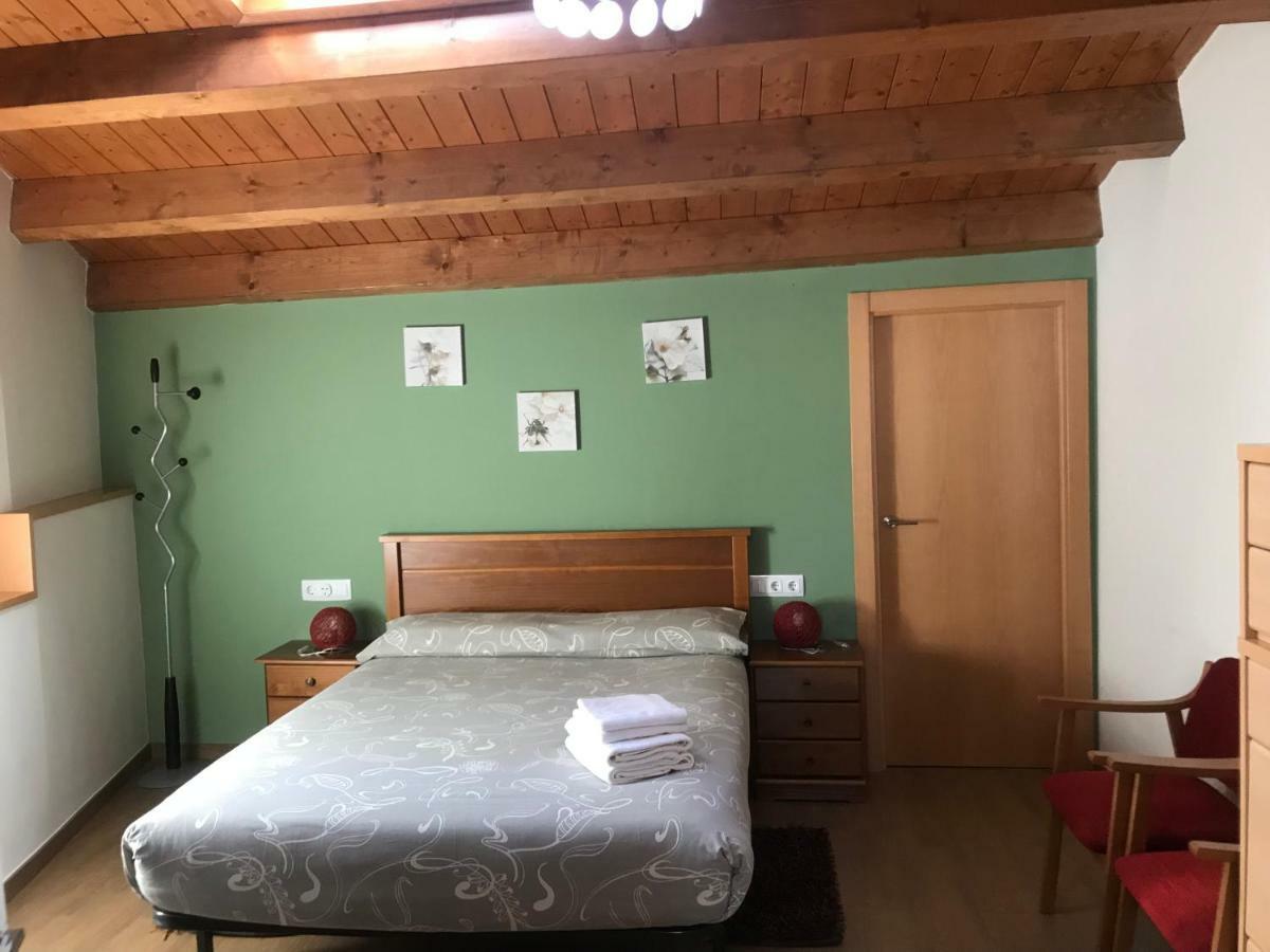 Apartaments Ca L'Albert La La Pobla de Segur Exterior foto