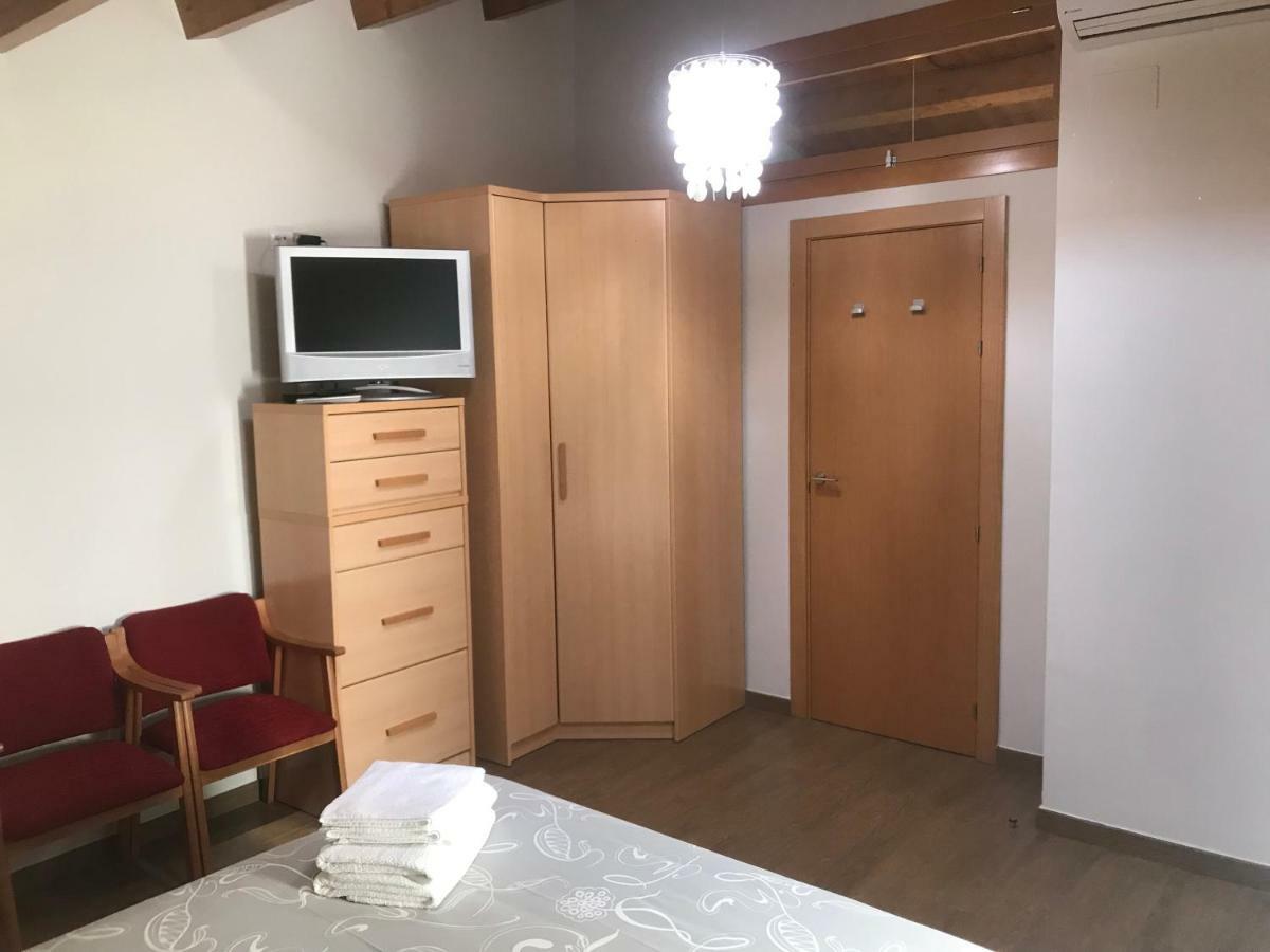 Apartaments Ca L'Albert La La Pobla de Segur Exterior foto