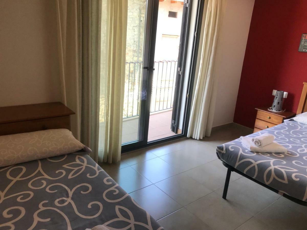 Apartaments Ca L'Albert La La Pobla de Segur Exterior foto