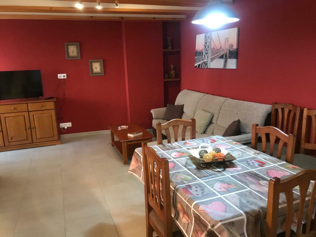 Apartaments Ca L'Albert La La Pobla de Segur Exterior foto